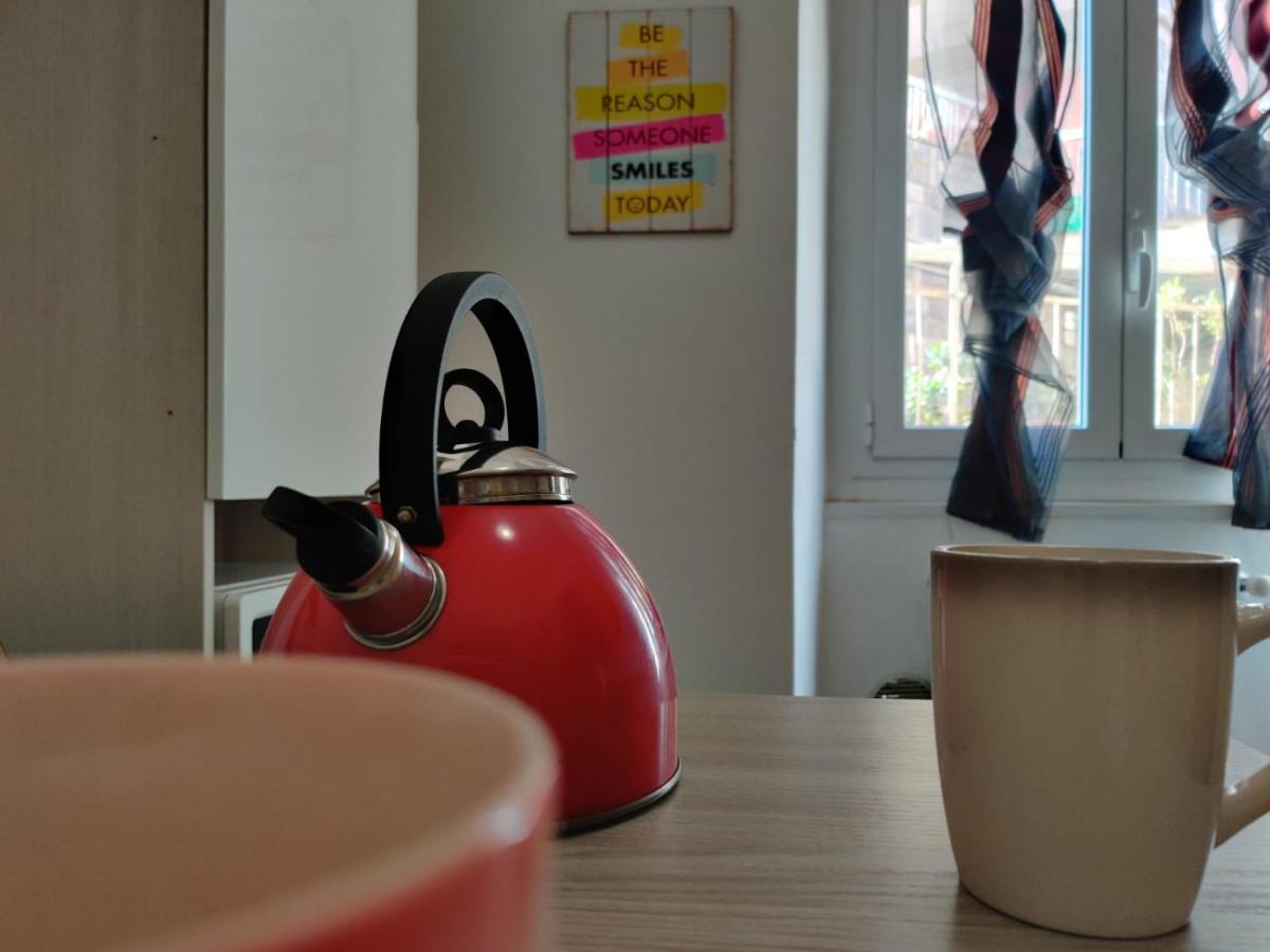 Wow Home - 175 Mq - Posteggio Privato - Davanti Porto Traghetti - Fino A 10 Posti Letto Genova Eksteriør billede